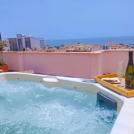 Apartment Penthouse With Jacuzzi And Spectacular Sea Views Nerja