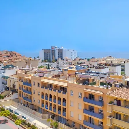 Apartment Penthouse With Jacuzzi And Spectacular Sea Views Nerja